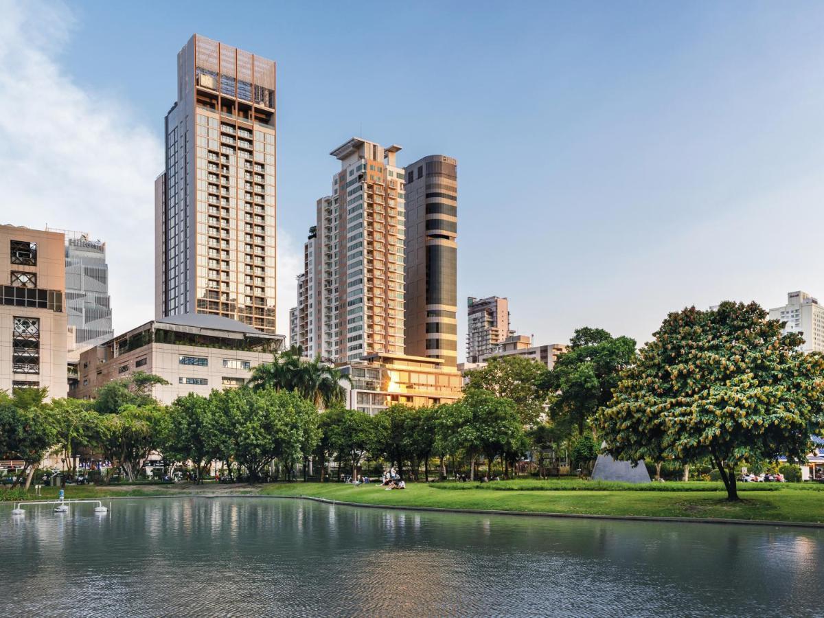 Oakwood Suites Bangkok Kültér fotó Lumpinee Lake