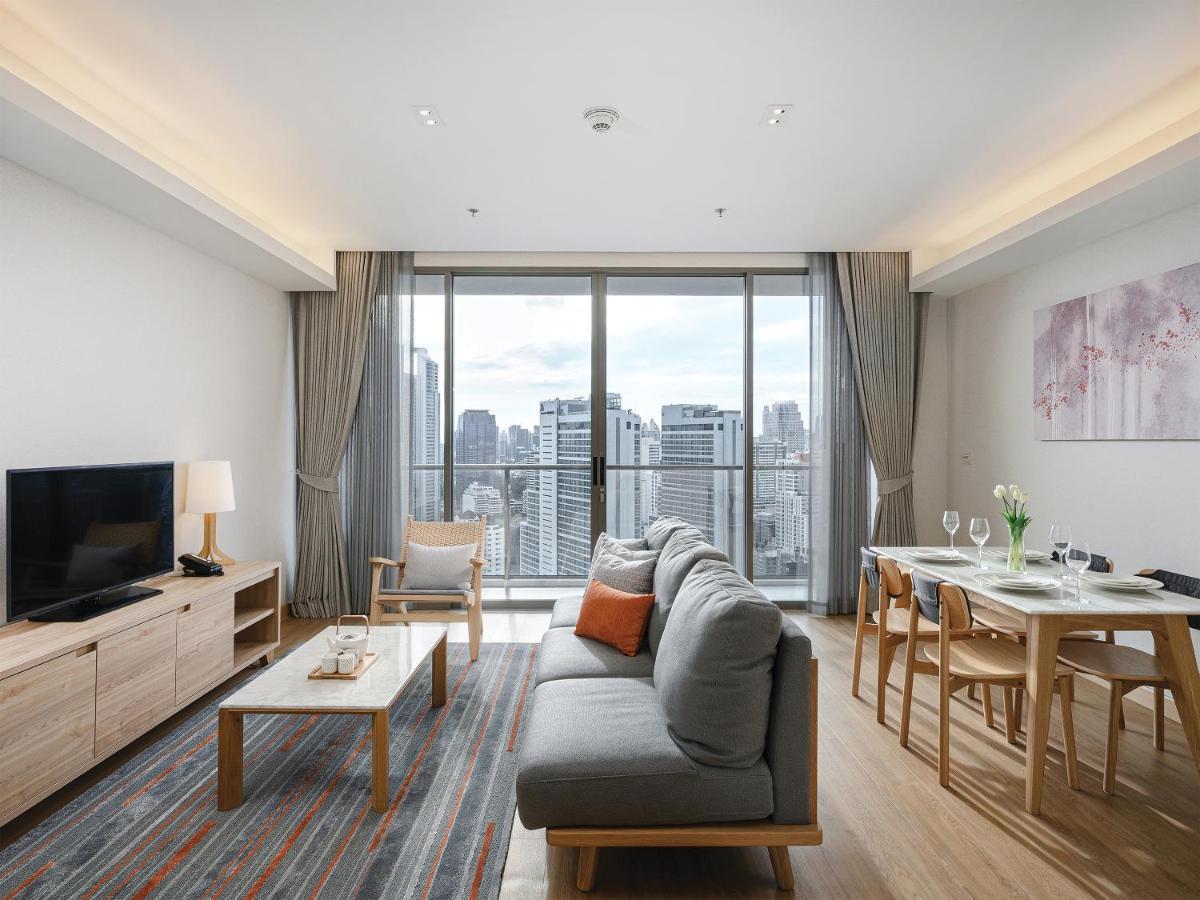 Oakwood Suites Bangkok Kültér fotó Living room