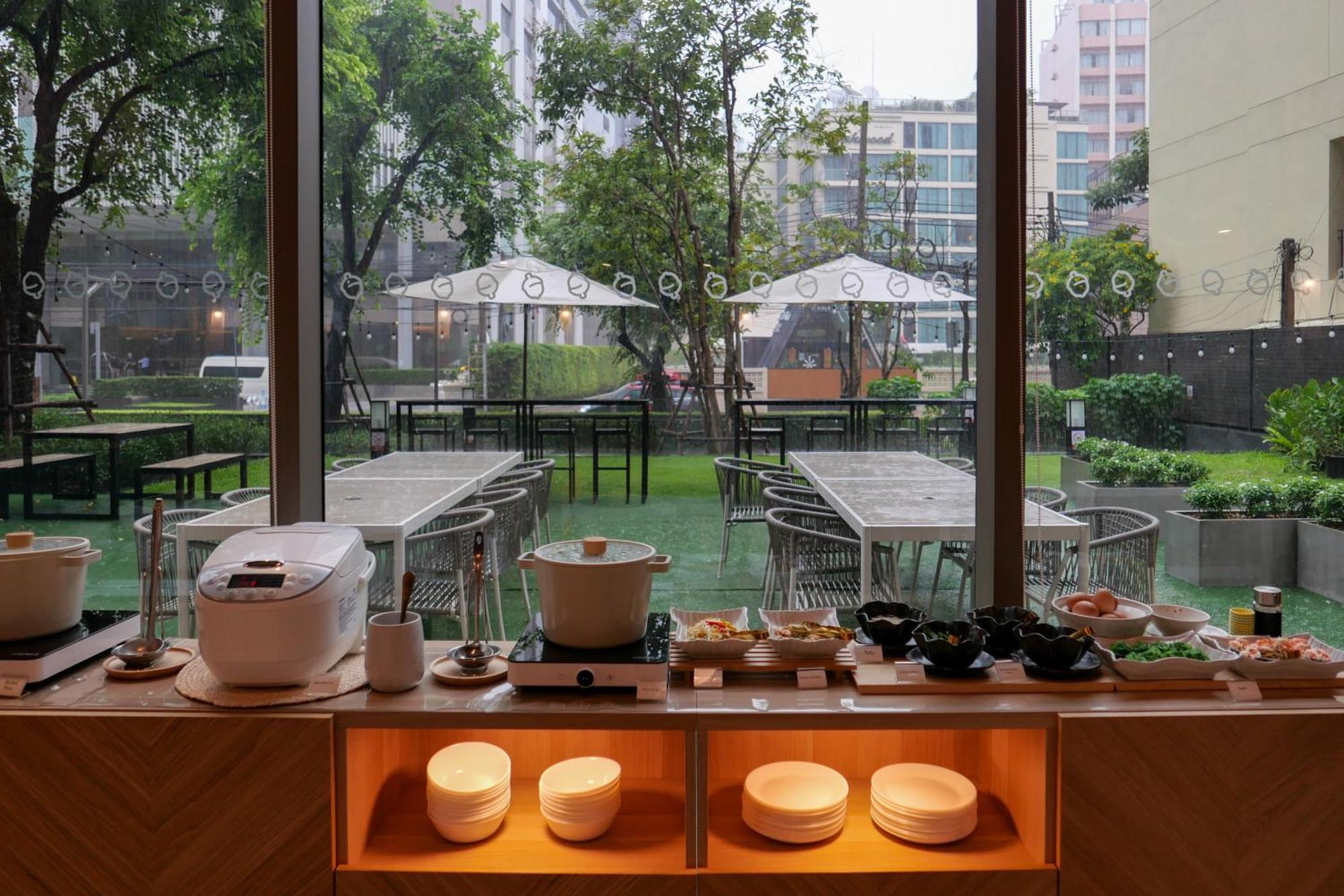 Oakwood Suites Bangkok Kültér fotó